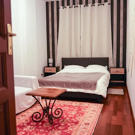 Maison Au Bord La Seine *